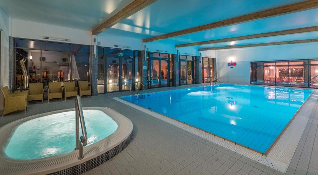 Centrum Wypoczynkowo-Konferencyjne Solaris Лазы Экстерьер фото